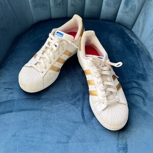 Adidas Cream and Gold Sneakers